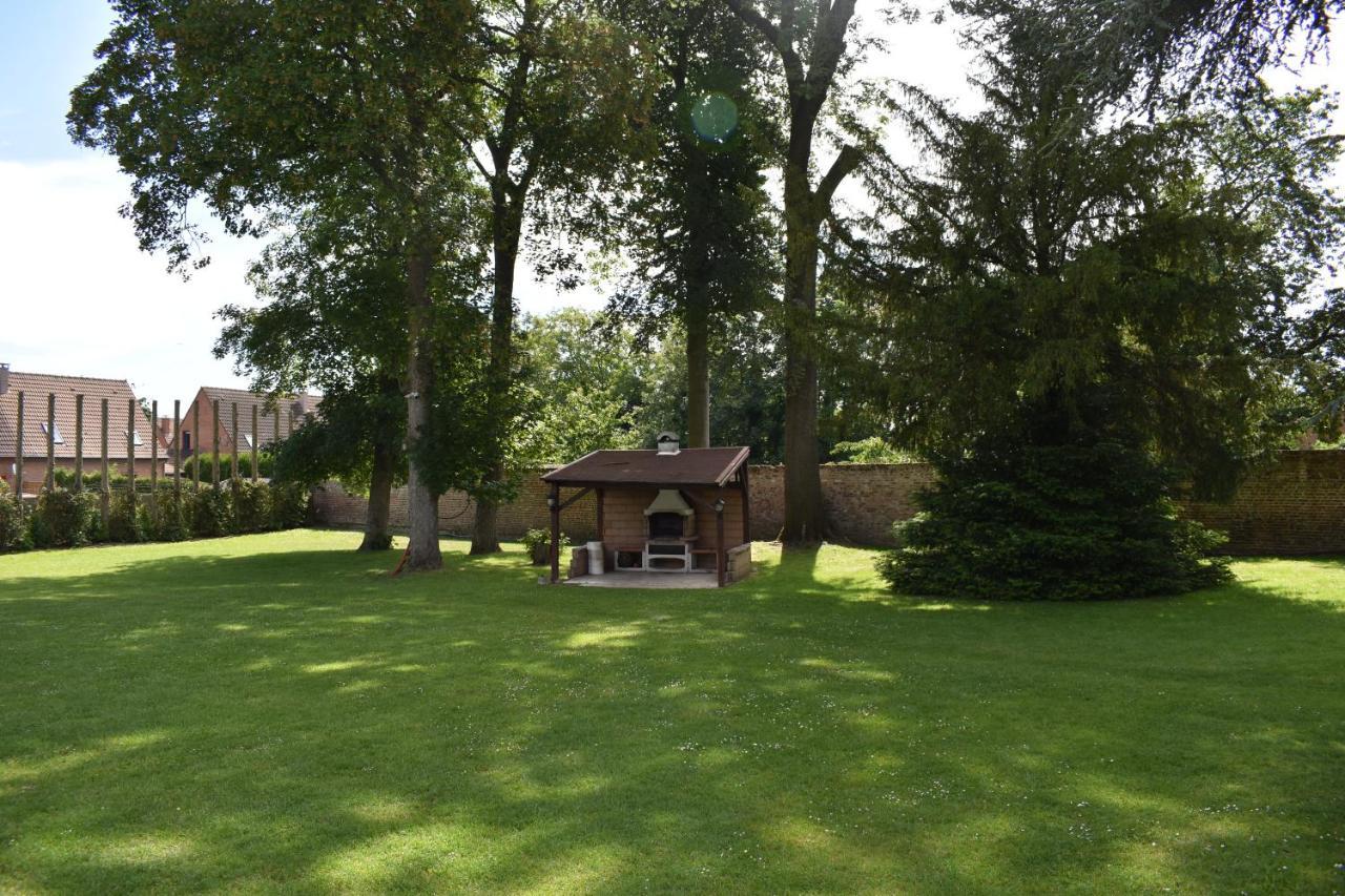 Logis Manoir De Fourcy Hotel 4*